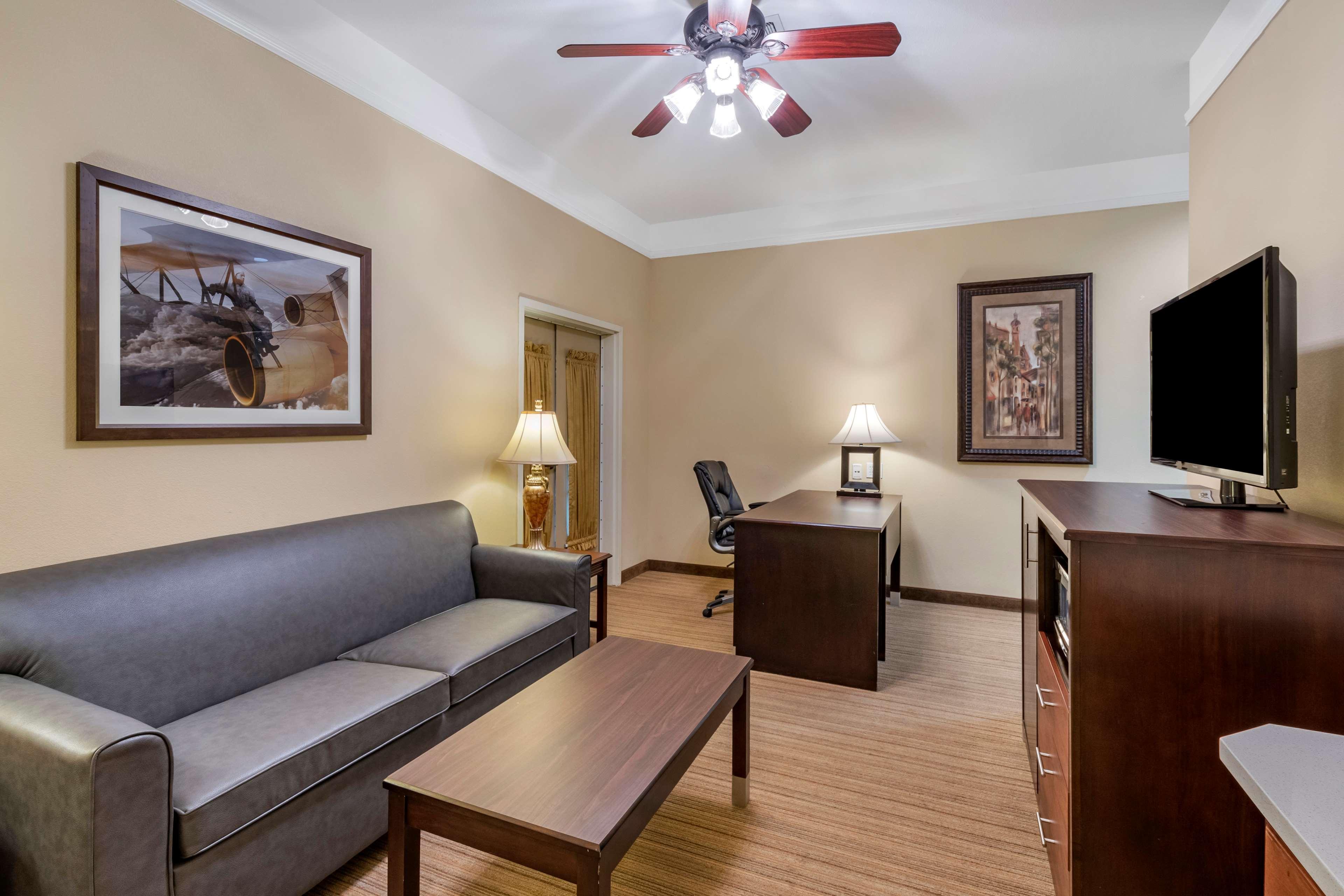 Best Western Plus Monica Royale Inn & Suites Greenville Exterior foto